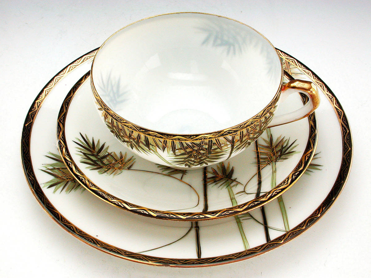 アンティーク オールドニッポン 百田・金彩手彩色鶴竹林図卵殻手