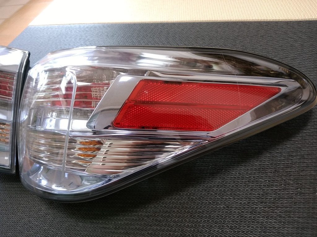 レクサスRX 前期 純正テールランプ RX450h GYL10/GYL15/GYL16 右側 美