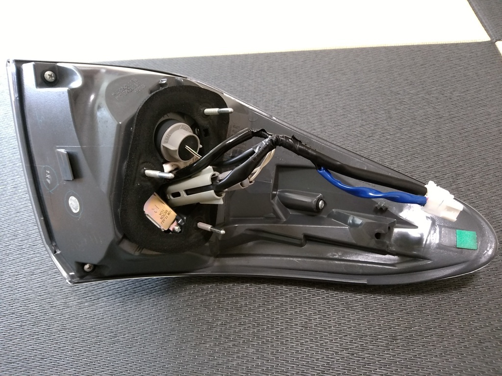 レクサスRX 前期 純正テールランプ RX450h GYL10/GYL15/GYL16 右側 美