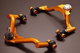 新品》 T-DEMAND フロントアッパーアーム 【オニキャンタイプ