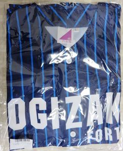 乃木坂46 ベースボールシャツのYahoo!オークション(旧ヤフオク!)の相場