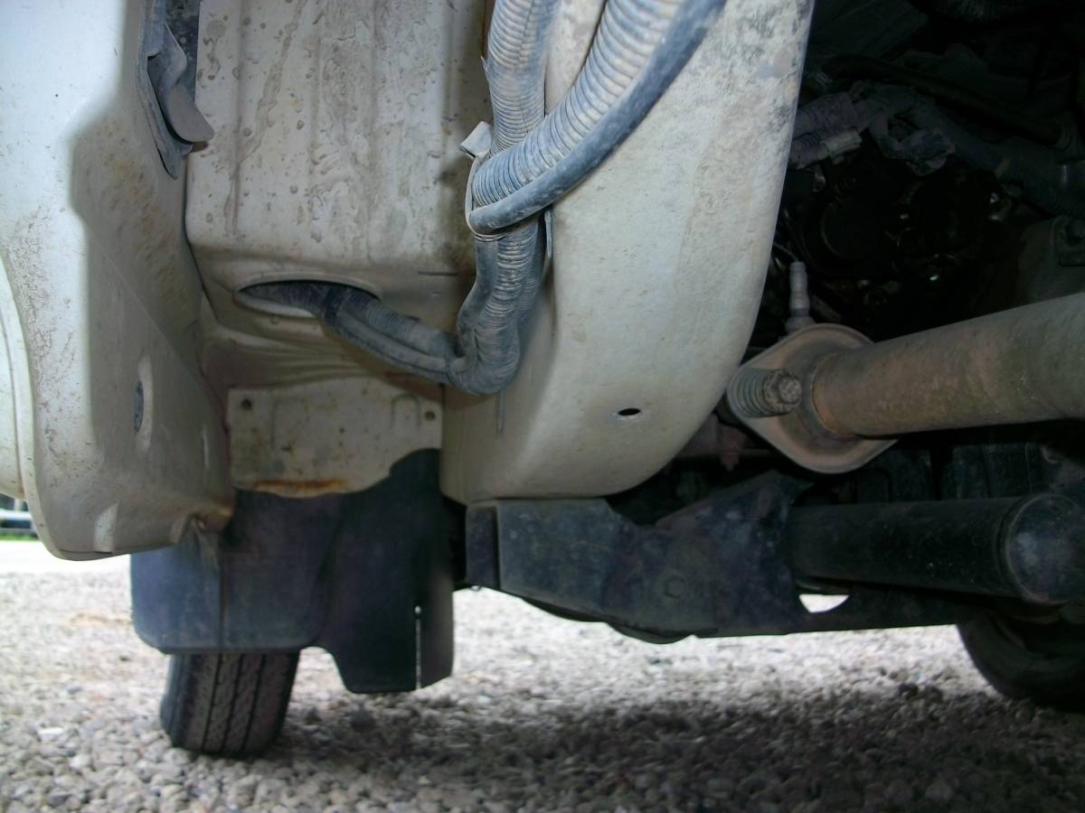 事故　現状車　キャリートラック　ダンプ　５速MT　4WD　エアコン　パワステ　事故車 スズキ ダンプ キャリイトラック 深底ダンプ・一方開 キャリイ スズキが軽トラック「キャリイ」「スーパーキャリイ」の一部仕様を変更