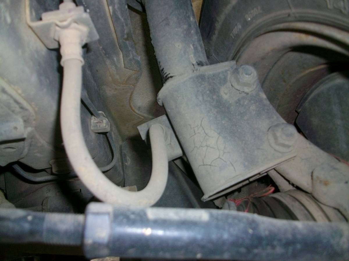 事故　現状車　キャリートラック　ダンプ　５速MT　4WD　エアコン　パワステ　事故車 スズキ ダンプ キャリイトラック 深底ダンプ・一方開 キャリイ スズキが軽トラック「キャリイ」「スーパーキャリイ」の一部仕様を変更