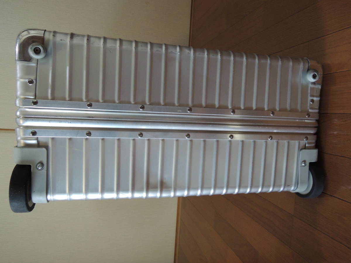 ■リモワ　クラシックフライト　２輪　RIMOWA classic flight 976.77_5