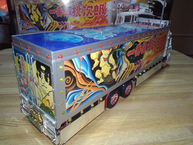 美品 1/32 RCトラック野郎 No.03突撃一番星 デコトラ ラジコン