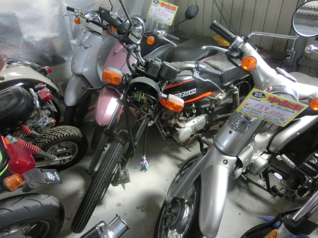 スズキ☆ レッツ4 FI車☆実動 売り切り 4スト車 エコ通勤 通学AF58