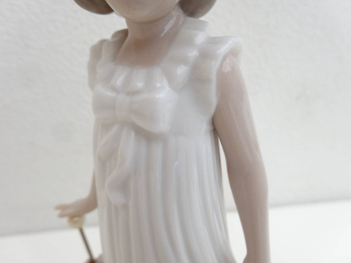 ☆LLADRO リヤドロ NAO フィギュリン パラソルの少女 傘 陶器 置物 高