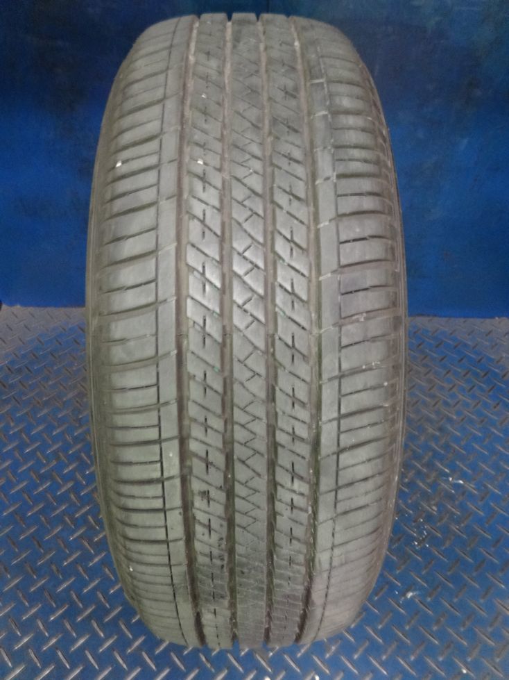 ブリヂストン ECOPIa H/L422 Plus 235/55R18 中古タイヤ 1本 2018年