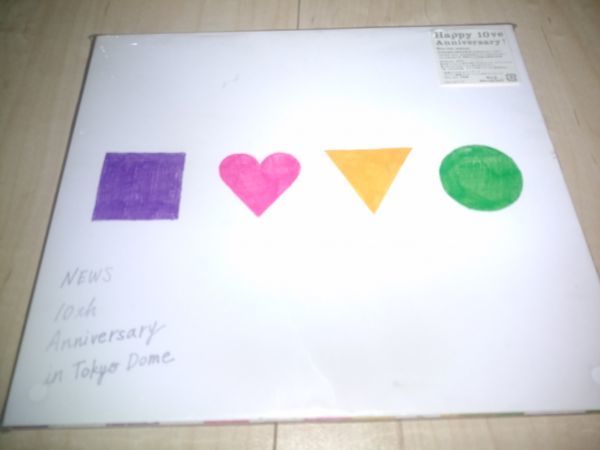 NEWS 10th Anniversary in Tokyo Dome Blu-ray 初回仕様 ブルーレイ