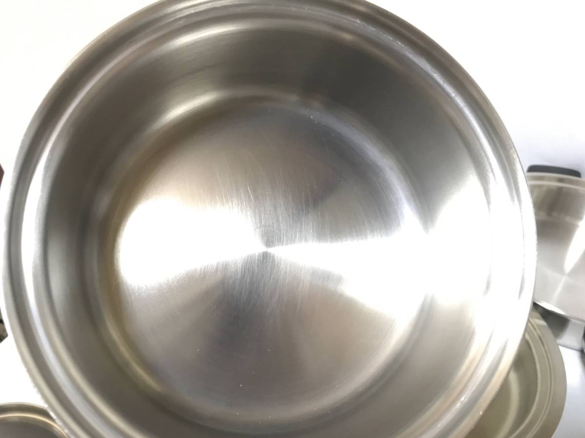 【中古美品】アムウェイ Amway クィーンクック ウェア 21ピースセット ※大ソースパン欠品☆ 鍋 現行品 AM4744QNU