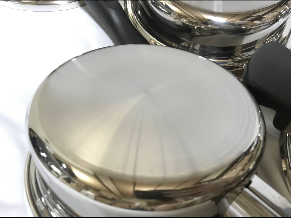 【中古美品】アムウェイ Amway クィーンクック ウェア 21ピースセット ※大ソースパン欠品☆ 鍋 現行品 AM4744QNU