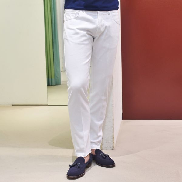 ☆新品☆ENTRE AMIS (アントレアミ)GAGA ガガ ウォッシュドコットンストレッチテーパードクロップドホワイトデニム 30