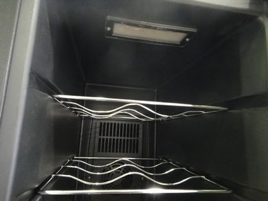 東京都 品川区にて エクセレンス ワインセラー ワインクーラー MB 