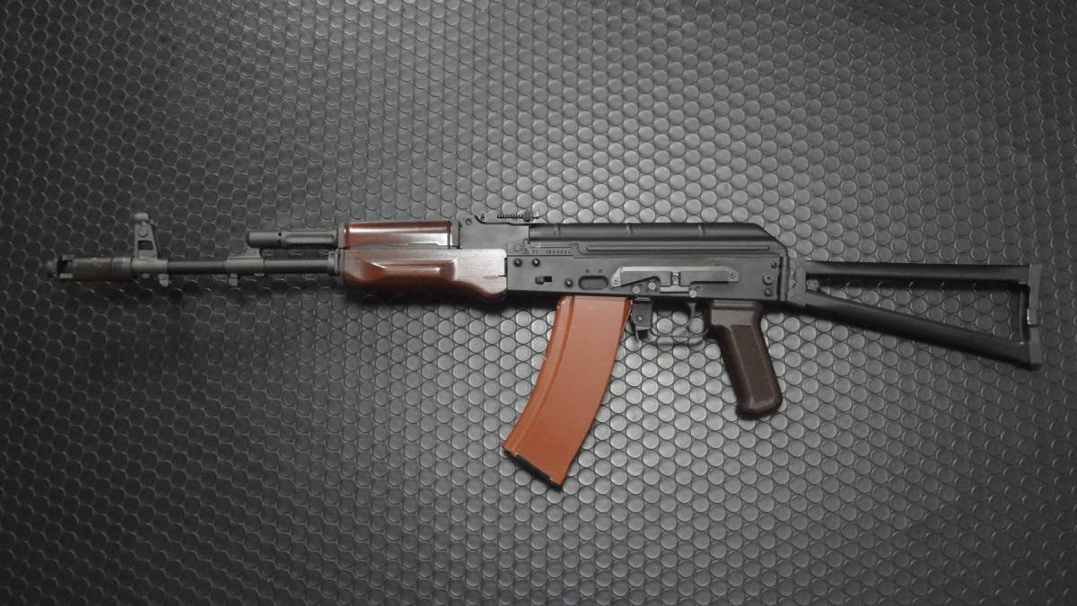 マルイ 次世代 AKS74N バッテリー 充電器 スペアマガジン等フルセット