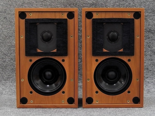 Stirling Broadcast スターリング ブロードキャスト / スピーカー
