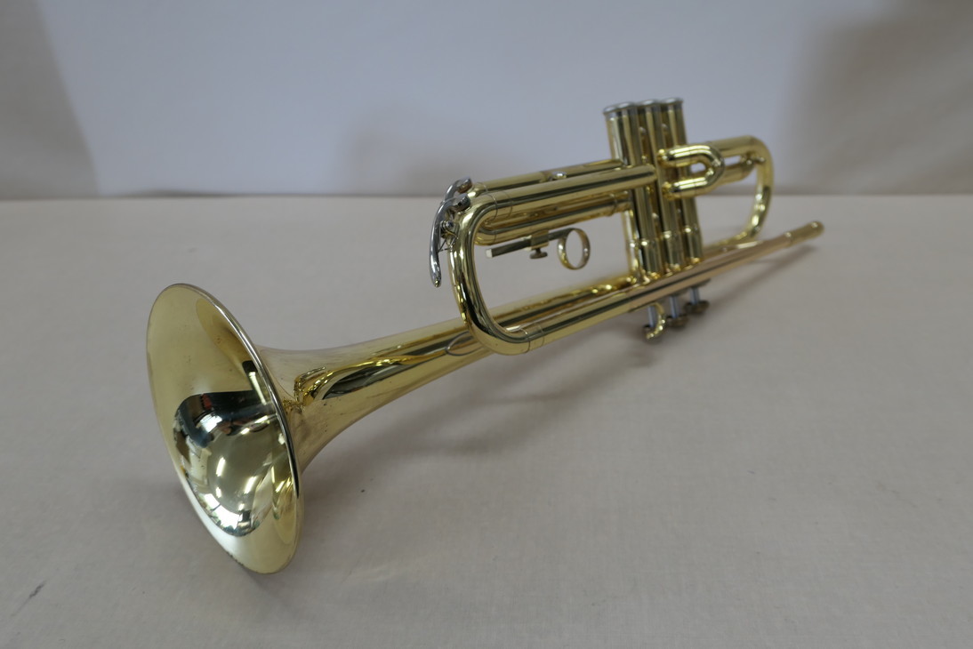 V8　YAMAHA YTR-235 トランペット　08748　ハードケース付き　＠12＠270