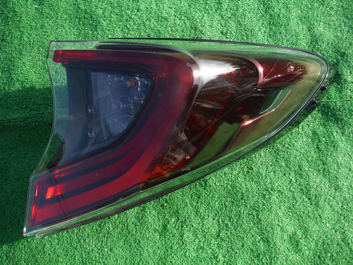 即納可能＞トヨタ C-HR 純正 テールライト テールランプ 左右セット
