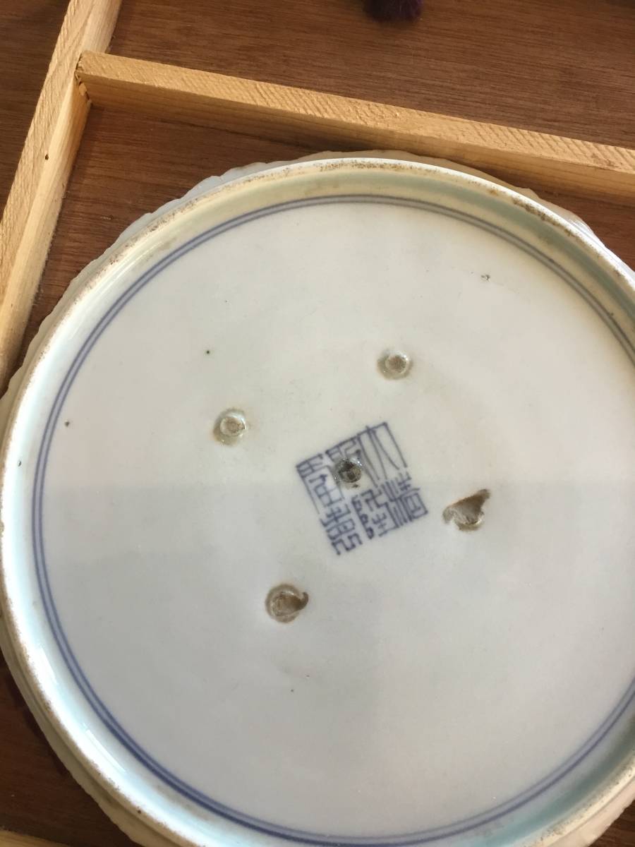 美しさの価値とは?清朝粉彩花鳥紋輪花皿 乾隆帝時代 ANTIQUE SAKURA