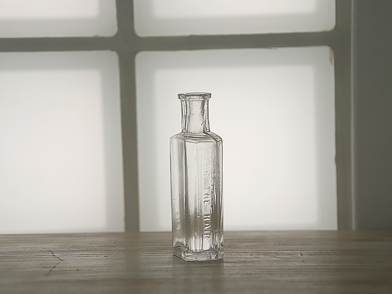 SALE●アンティークボトル イギリス◆エンボス ガラス瓶 メモリ 骨董 店舗什器 古道具 25119_4