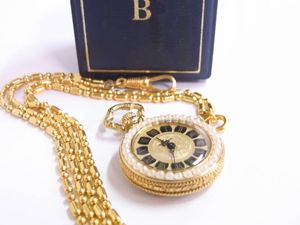 美品、稼働品 はやく BUCHERER ブヘラ ブッヘラー懐中時計 ペンダント 