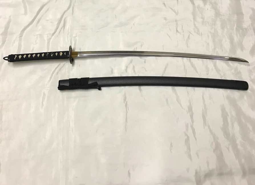 模造居合刀銘入り二尺三寸五分＜和泉守藤原兼重＞剣聖宮本武蔵二天拵 二刀流 鎧兜鍔非売品_1