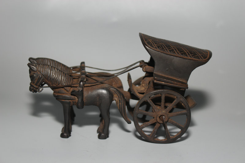 馬車とキャメルの金属製装飾品ハンドメイド製品 【公式】オンラインストア
