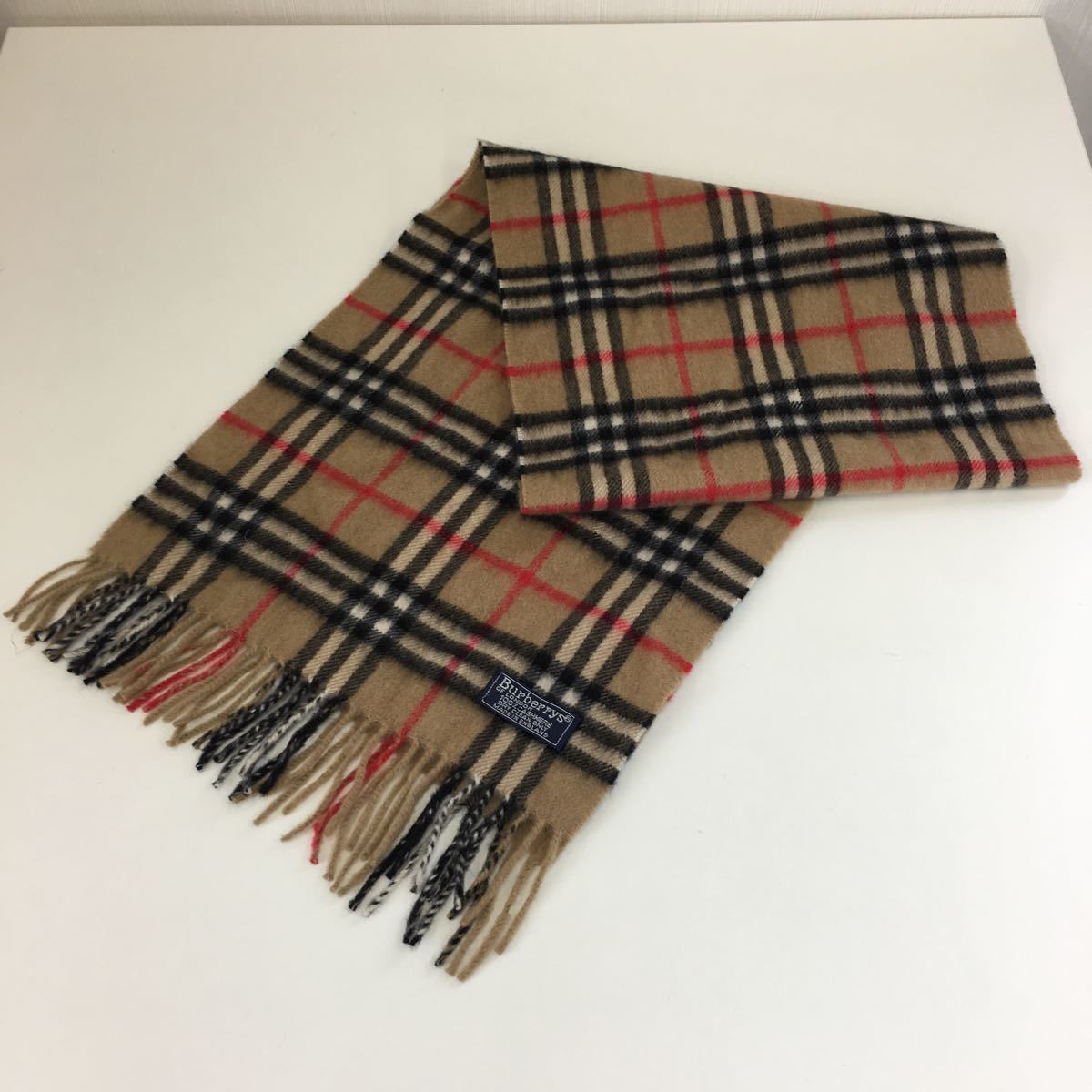 大得価，人気 バーバリー BURBERRYS OF LONDON 高級マフラー カシミヤ100% 英国製(マフラー)｜売買されたオークション情報、yahooの商品情報をアーカイブ公開 - オークファン 服飾小物