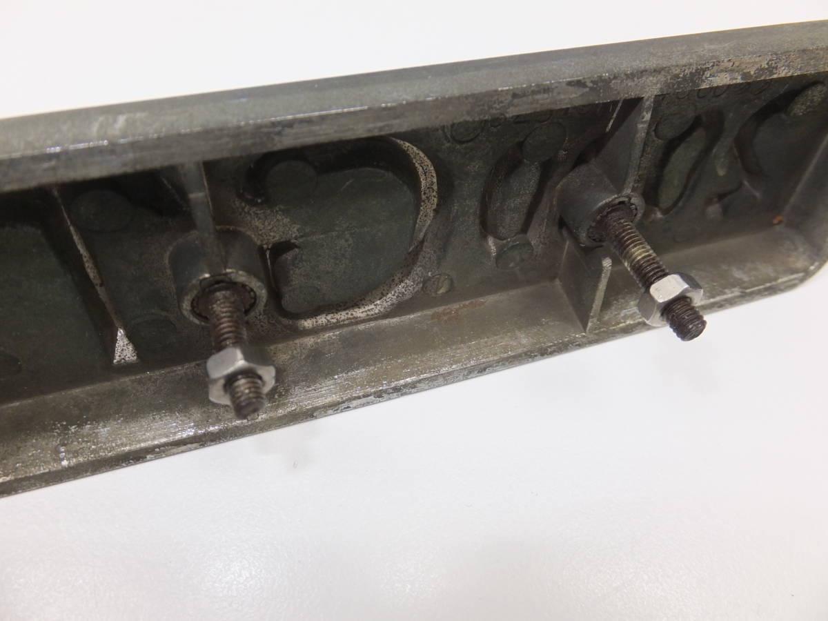 ＄27026-510　ハコスカ　2000ＧＴ　エンブレム　当時物中古品　送料510円～_3