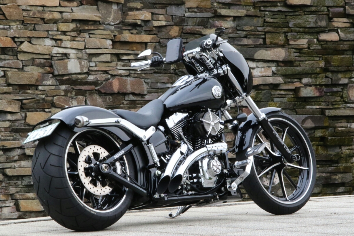 FXSB ブレイクアウト | 2014年式 バージンハーレー 0 Breakout 