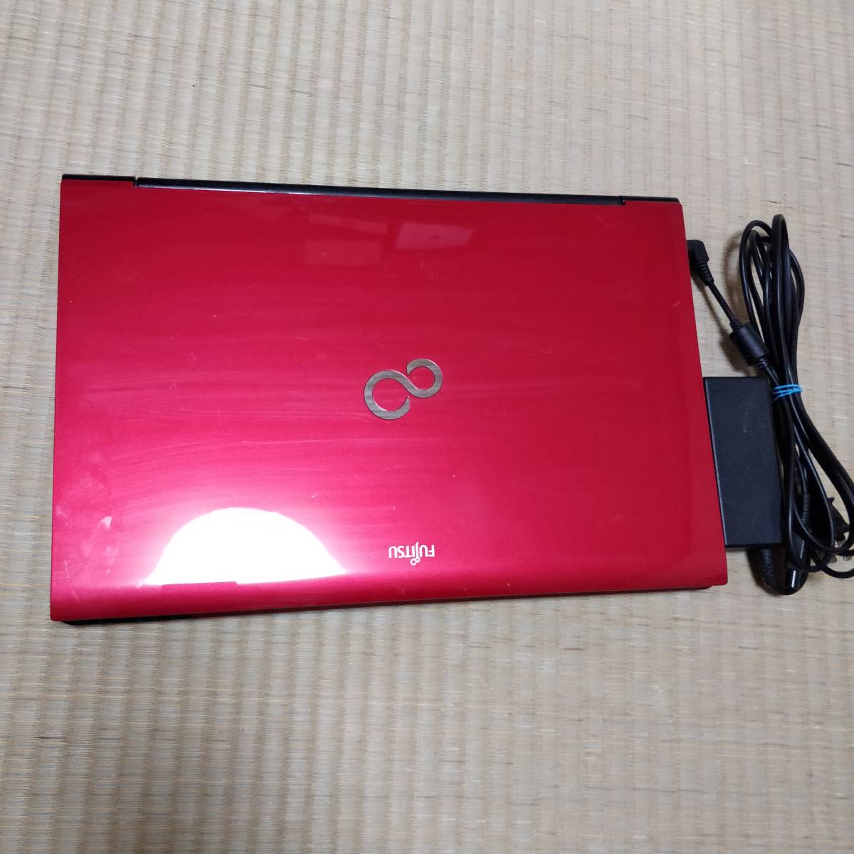 富士通 ノートPC FUJITSU AH42/J 4GB 750GB 本体充電器 赤 ジャンク ap3323