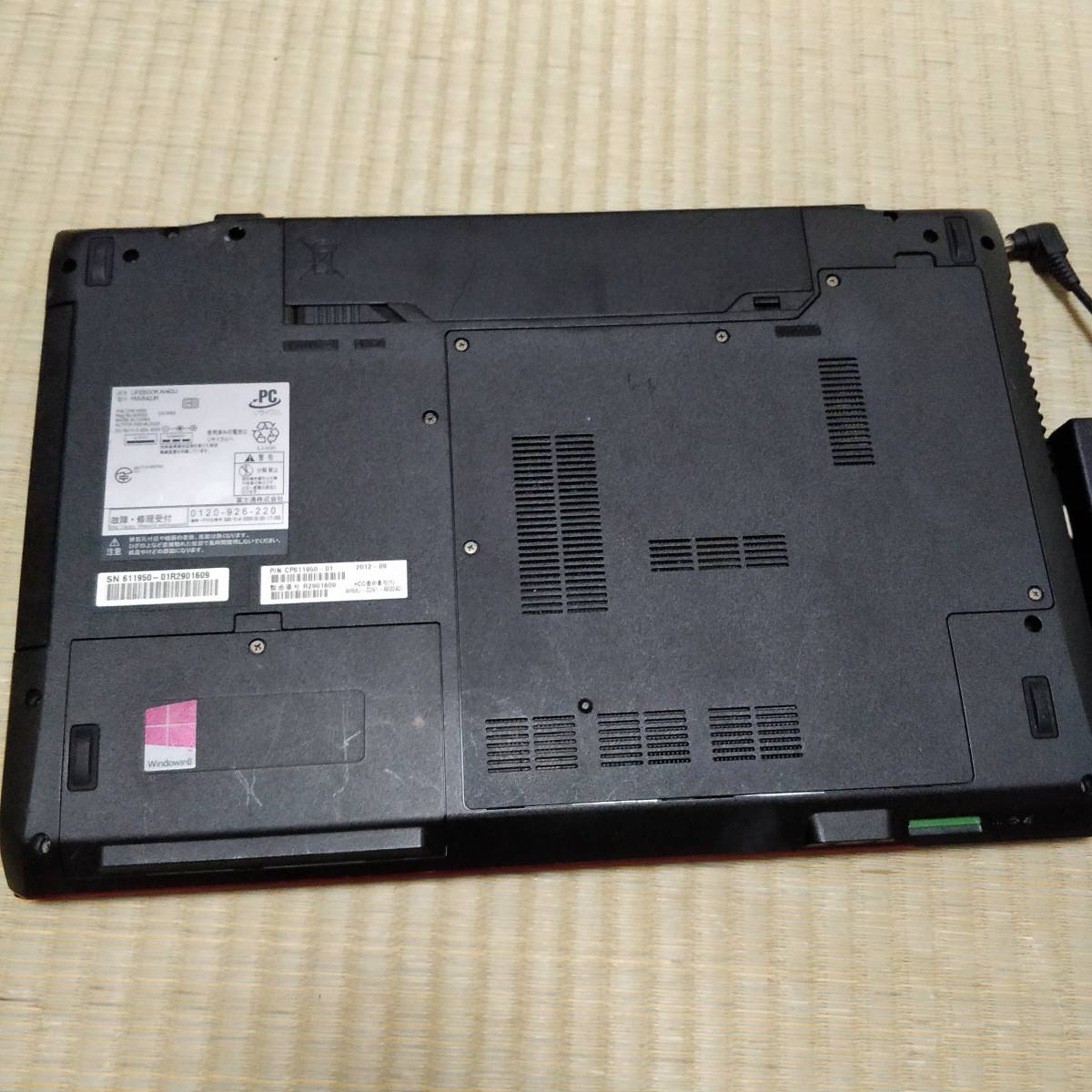 富士通 ノートPC FUJITSU AH42/J 4GB 750GB 本体充電器 赤 ジャンク ap3323