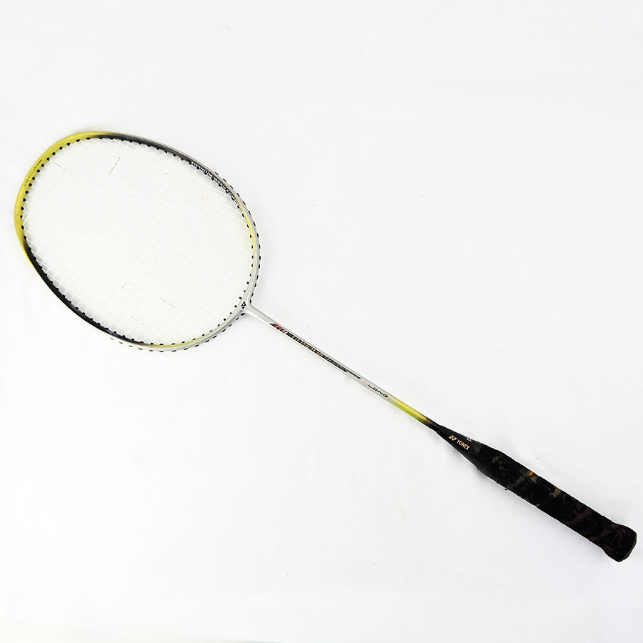 TITANIUM MESH YONEX バドミントンラケット ヨネックス バドミントン 