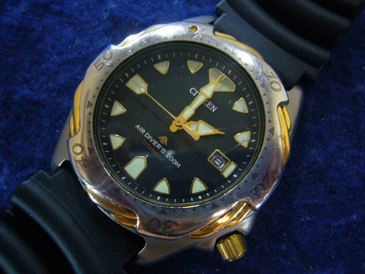 美品レア CITIZEN AIR DIVER`S 200M TITANIUM ヴィンテージQZ メンズ