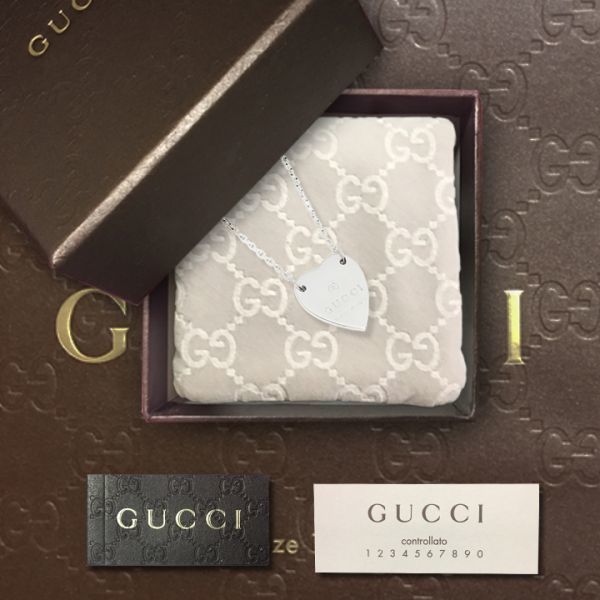 ♪プレゼントにいかかがですか♪ 値下げ交渉受け付けます♪Gucci