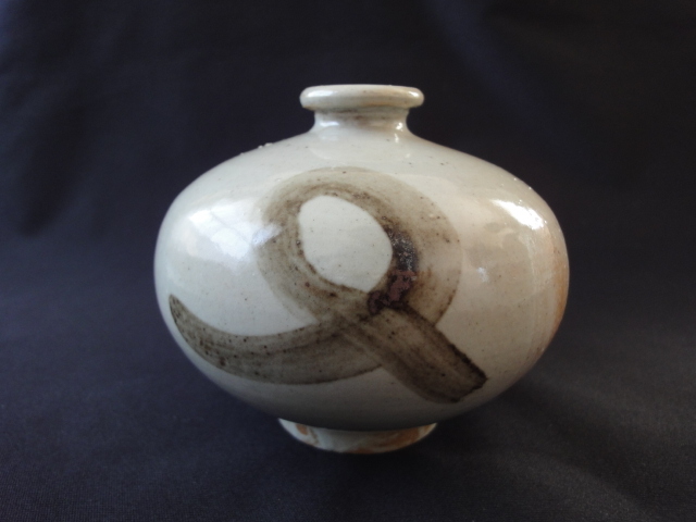李朝鉄絵花瓶 李朝 鉄絵壺 花瓶 貴重 高麗 朝鮮 華道 茶道具 必見 【公式通販】