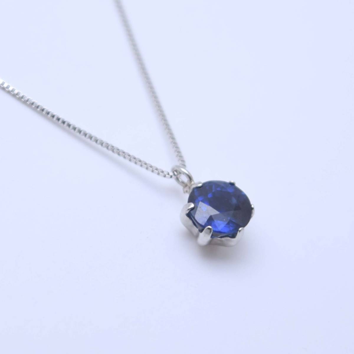 藏】 新品未使用 大人可愛い 輝きが強い 0.20ct K18YG ダイヤ