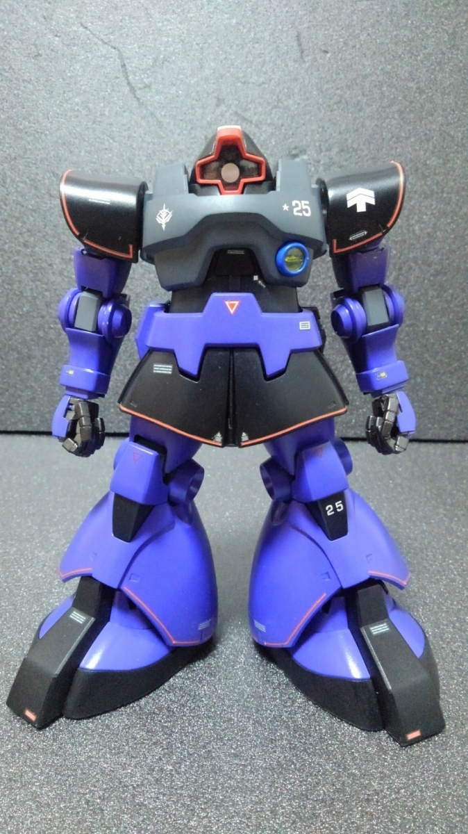 MG MS‐09 ドム 塗装済み完成品 激安大特価，セール ☆MG 1/100 MS-09 リアルタイプカラードム 塗装完成