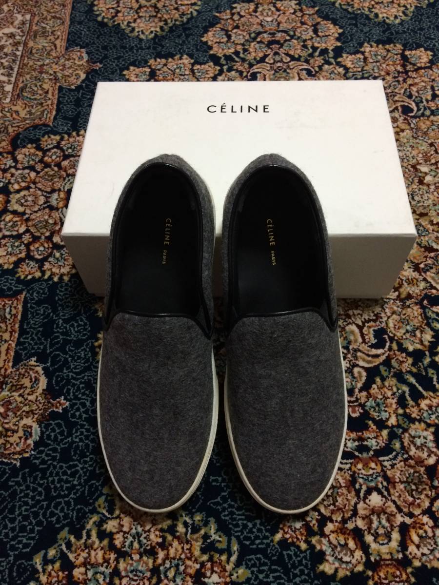 CELINE セリーヌ フィービー期 スニーカー CELINE（スリッポン&frasl;モカシン）のフリマアイテム一覧 エコスタイル セリーヌ スケーター★ フィービーcelineスリッポンPhoebeシューズ
