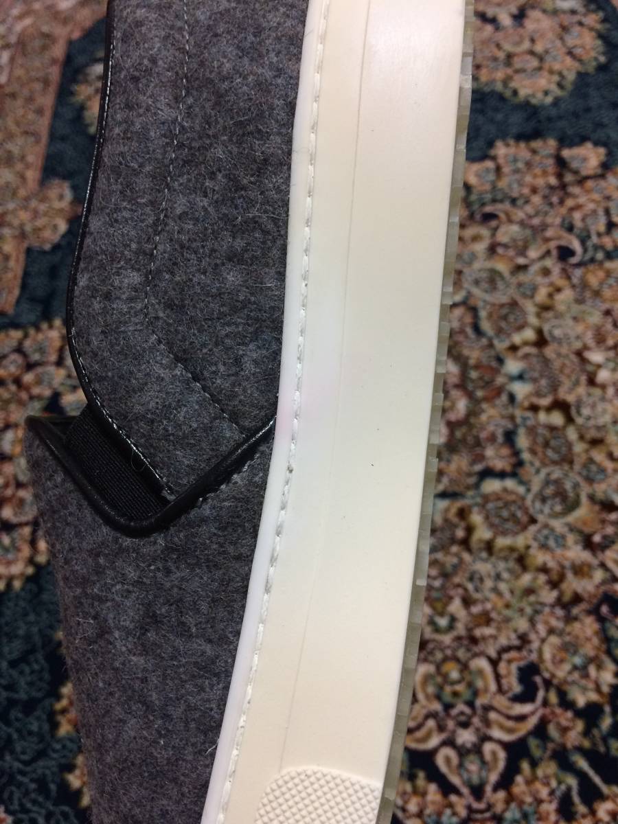 CELINE セリーヌ フィービー期 スニーカー CELINE（スリッポン&frasl;モカシン）のフリマアイテム一覧 エコスタイル セリーヌ スケーター★ フィービーcelineスリッポンPhoebeシューズ