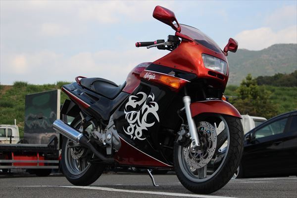 ZZR250 1994年式 レストア済み エンジン一発始動 【公式通販】