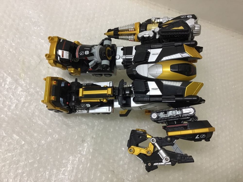 箱無し バンダイ 轟轟戦隊ボウケンジャー 限定 究極轟轟合体DXブラック