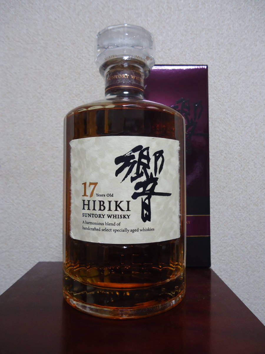 ￥１～　サントリー　響　１７年　７００ｍｌ　４３％　マイレージシール有　③