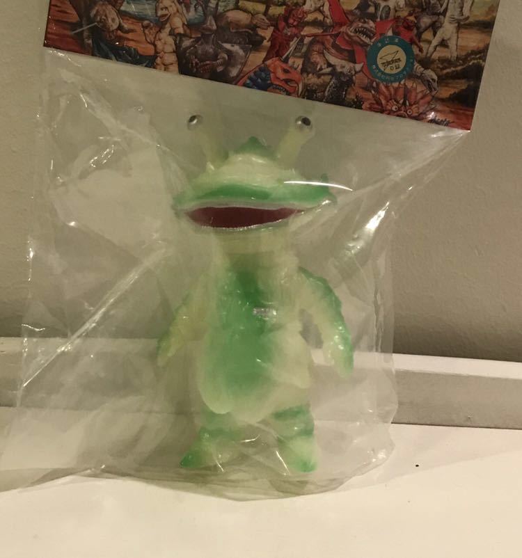 ☆ MAXTOY ウルトラ怪獣シリーズ「カネゴン 蓄光ver. ( One up 限定