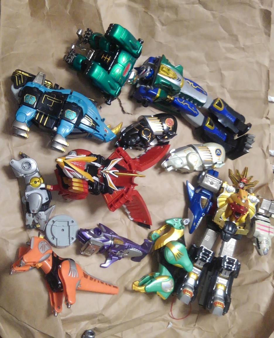 百獣戦隊 ガオレンジャー DX 超合金 百獣合体 ガオキング ガオハンター
