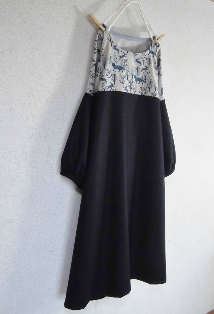 本物保証,セール handmade::上品Op*ストレッチウール・black×HOKKOH シャツコール フォレスト柄*free:ふっくらお袖: