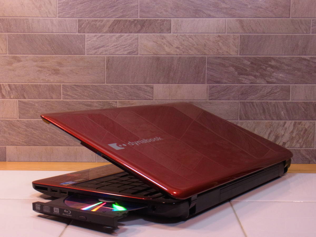□サクサク体感□東芝ワインレッド□Core i5□SSHD1TB□メモリ8GB□