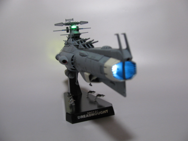 バンダイ 1/1000 地球連邦軍主力戦艦ドレッドノート（組立完成品