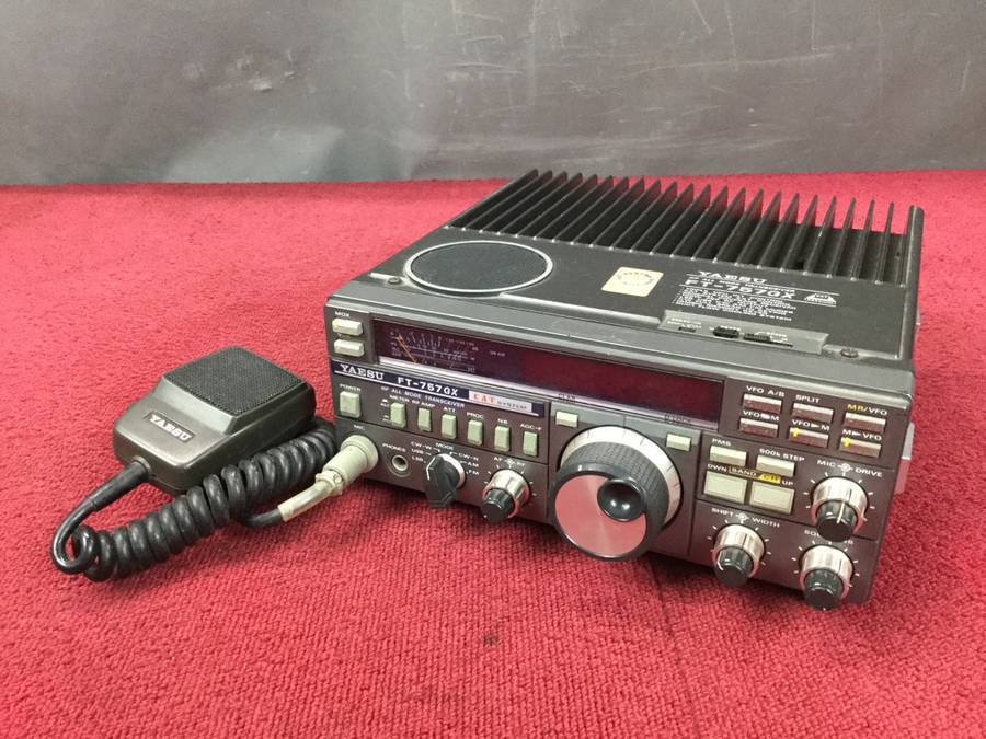 YAESU FT-757GX HF ALL MODE トランシーバー◇ジャンク品