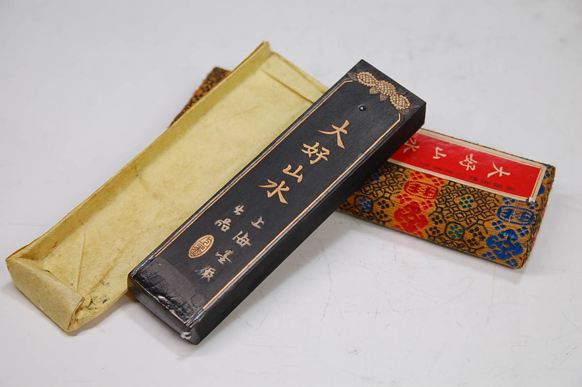 中国 墨 上海墨厰出品 大好山水 油烟一〇一 a11 中国書画墨
