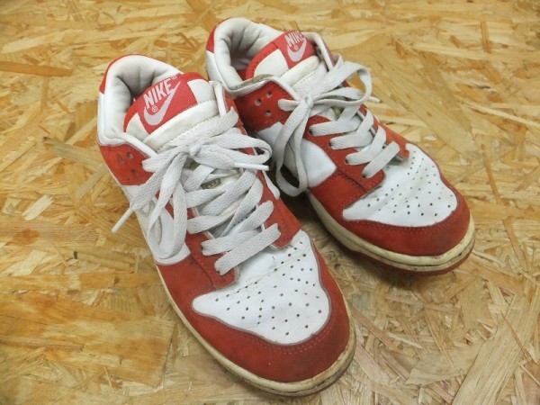 Nike ナイキ ダンク ローカットバッシュ ストリートスニーカー シューズ 赤 レディース24cm 24 0cm 売買されたオークション情報 Yahooの商品情報をアーカイブ公開 オークファン Aucfan Com